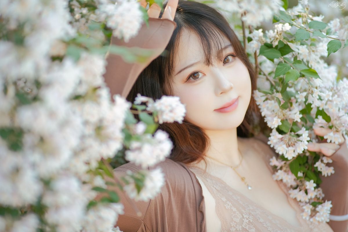 Coser@皮皮奶可可爱了啦 – 猥实人妻 (55P)