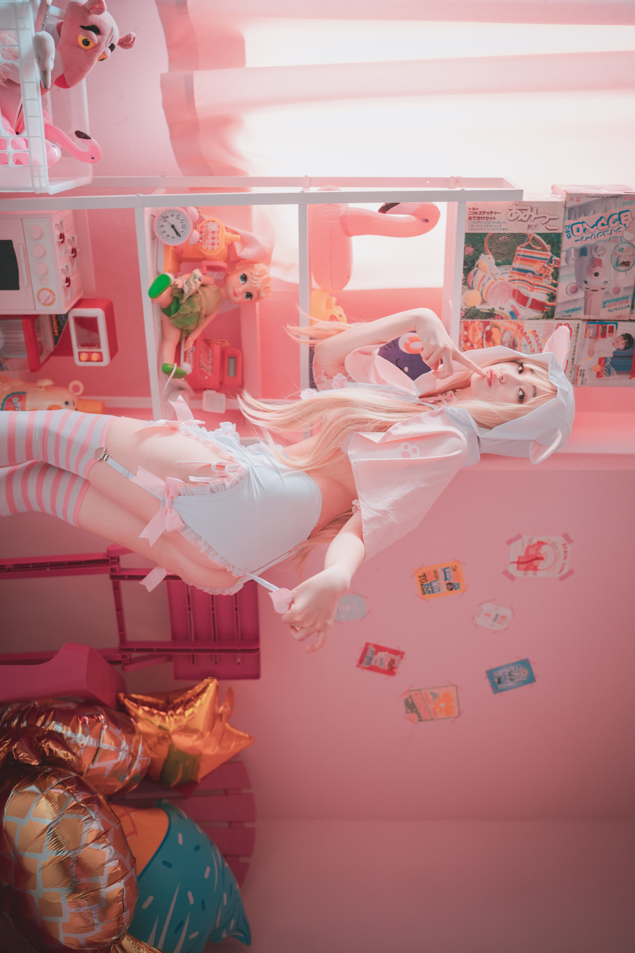 Bambi 밤비, DJAWA ‘Angel de Rosa’(55P)