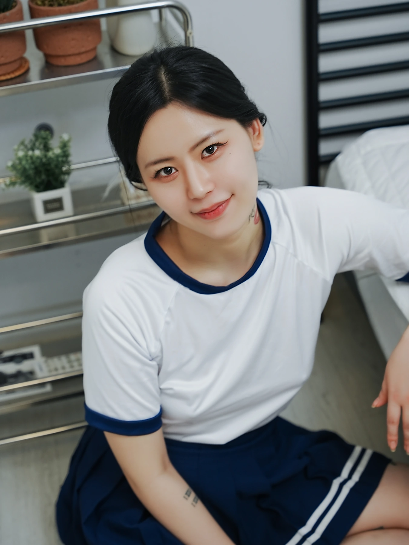 Choi Ri 최리, Photobook Vol.01 「Bloomers」 Set.02