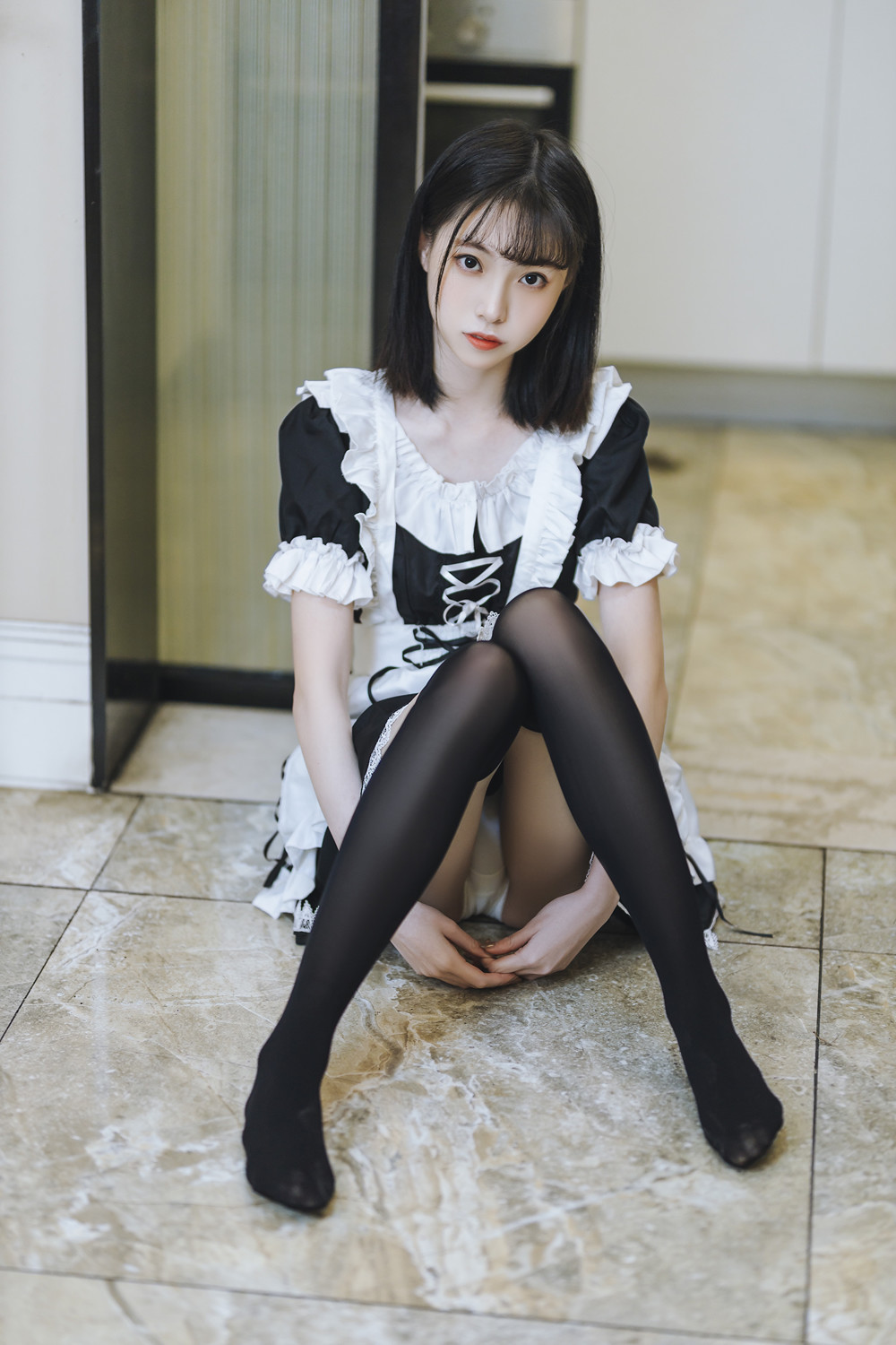 Cosplay 许岚LAN – 短裙女佣
