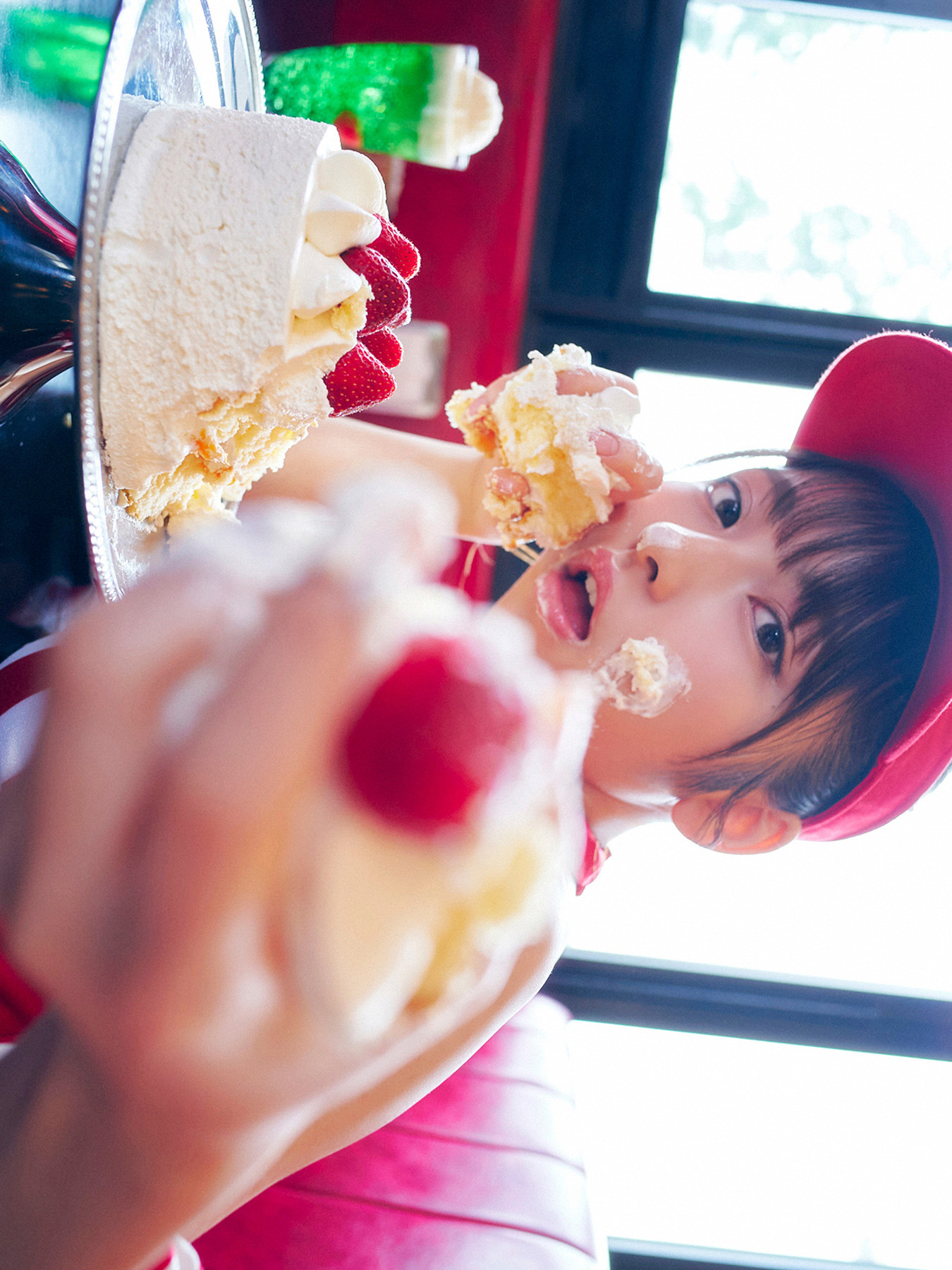 Toumi 十味, スピサン グラビアフォトブック 「To Me」 Set.01