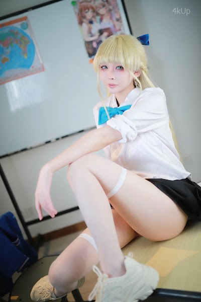 Coser@上杉绘梨落 蔚蓝档案 飞鸟马时 校服
