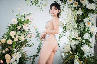[PINK] U.Hwa (은유화) – Floral