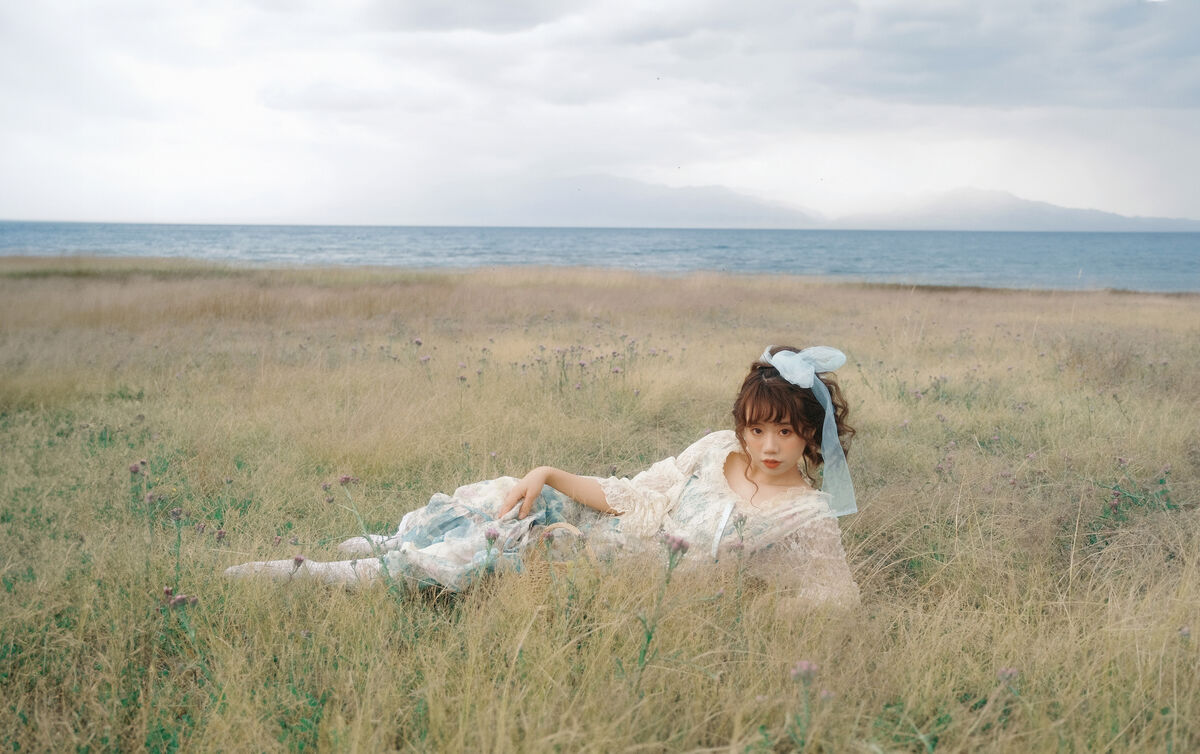 YiTuYu艺图语 Vol.8410 祝勺子 (24P)