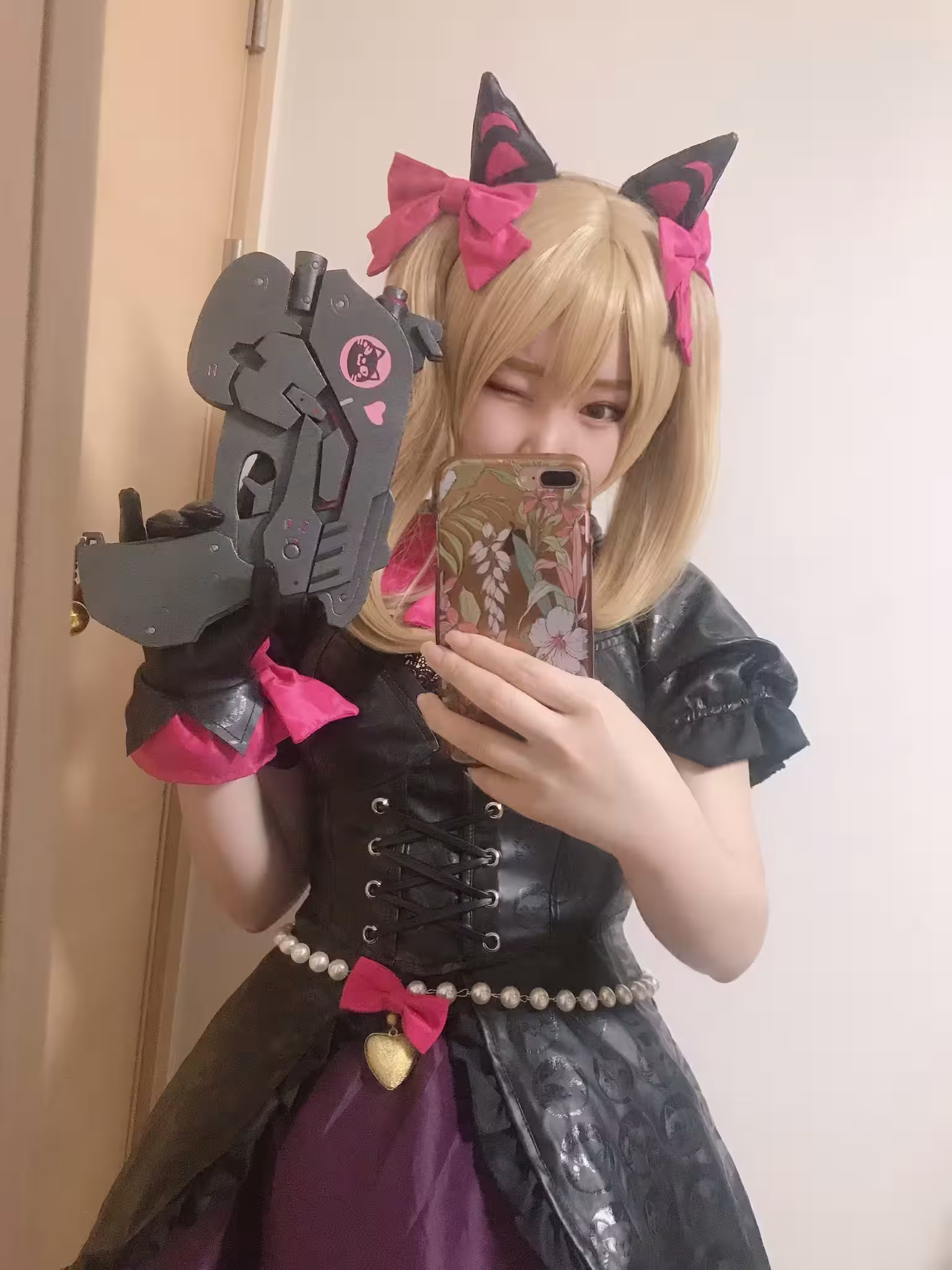 Euna __- 33（22p）