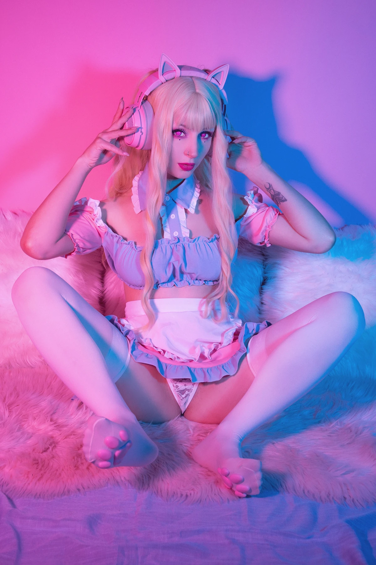 Cosplay Shiro Kitsune – 粉红女佣 Pink Maid