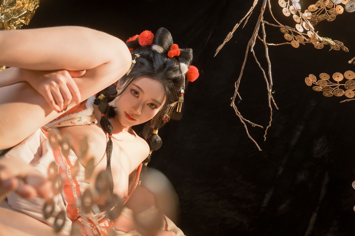 Coser@年年Nnian – 2025元旦 (85P)