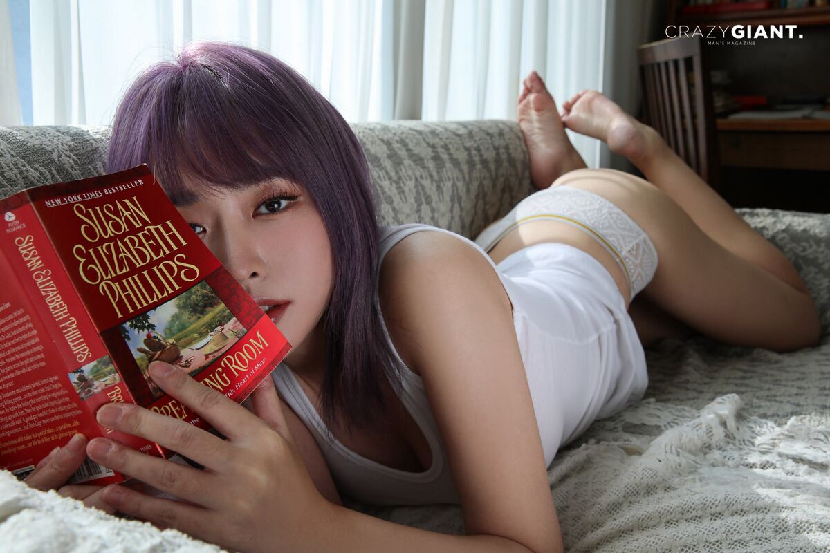 CRAZYGIANT Hanere – Sexy Photobook (55P)
