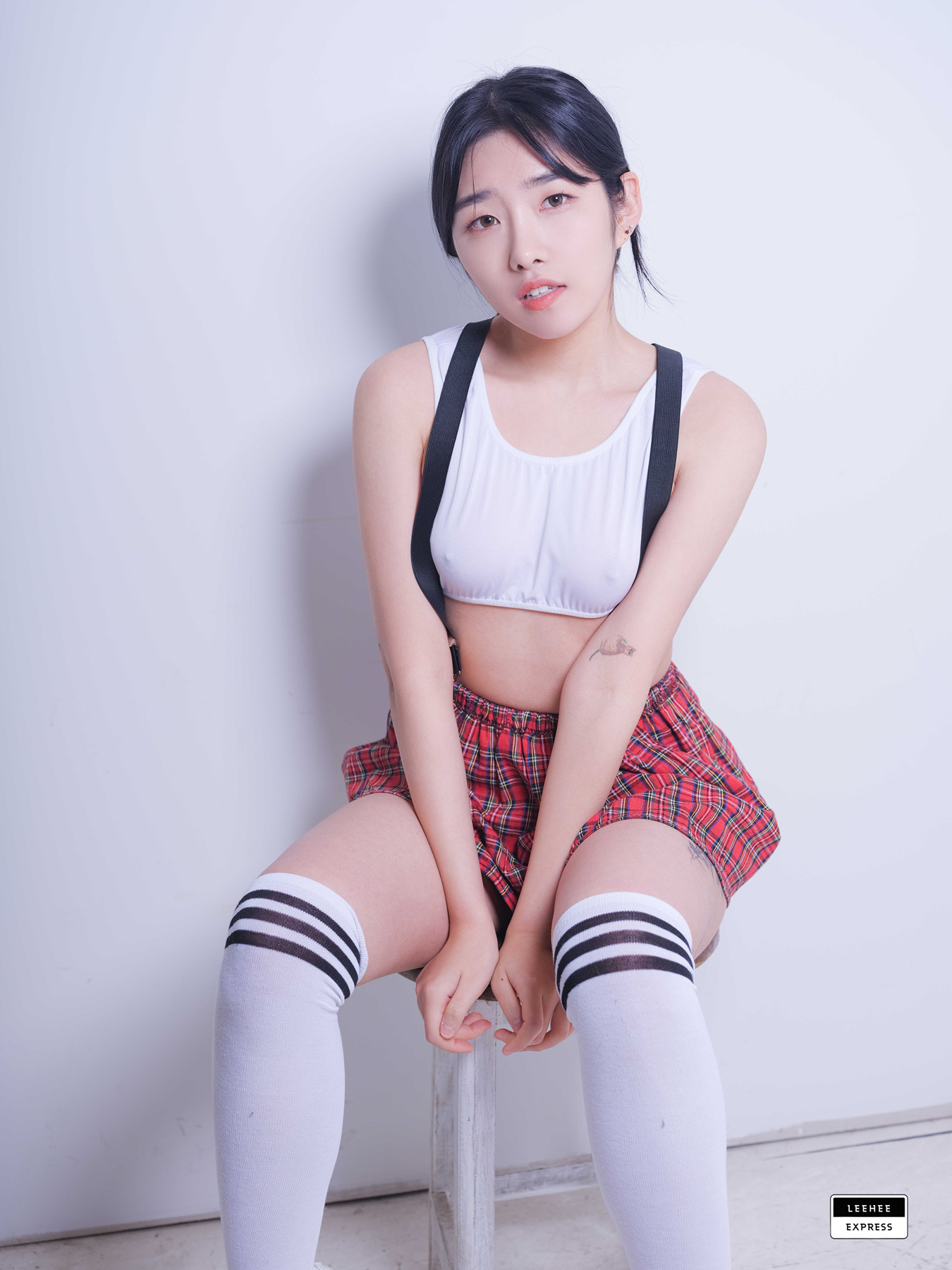 Sonson 손손, LEEHEE EXPRESS LEBE-128 Set.01