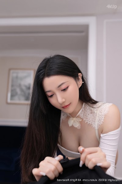 XIUREN No.10261 鱼子酱Fish