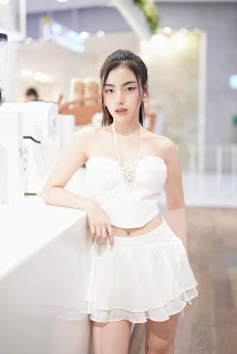 SiS Magazine P2