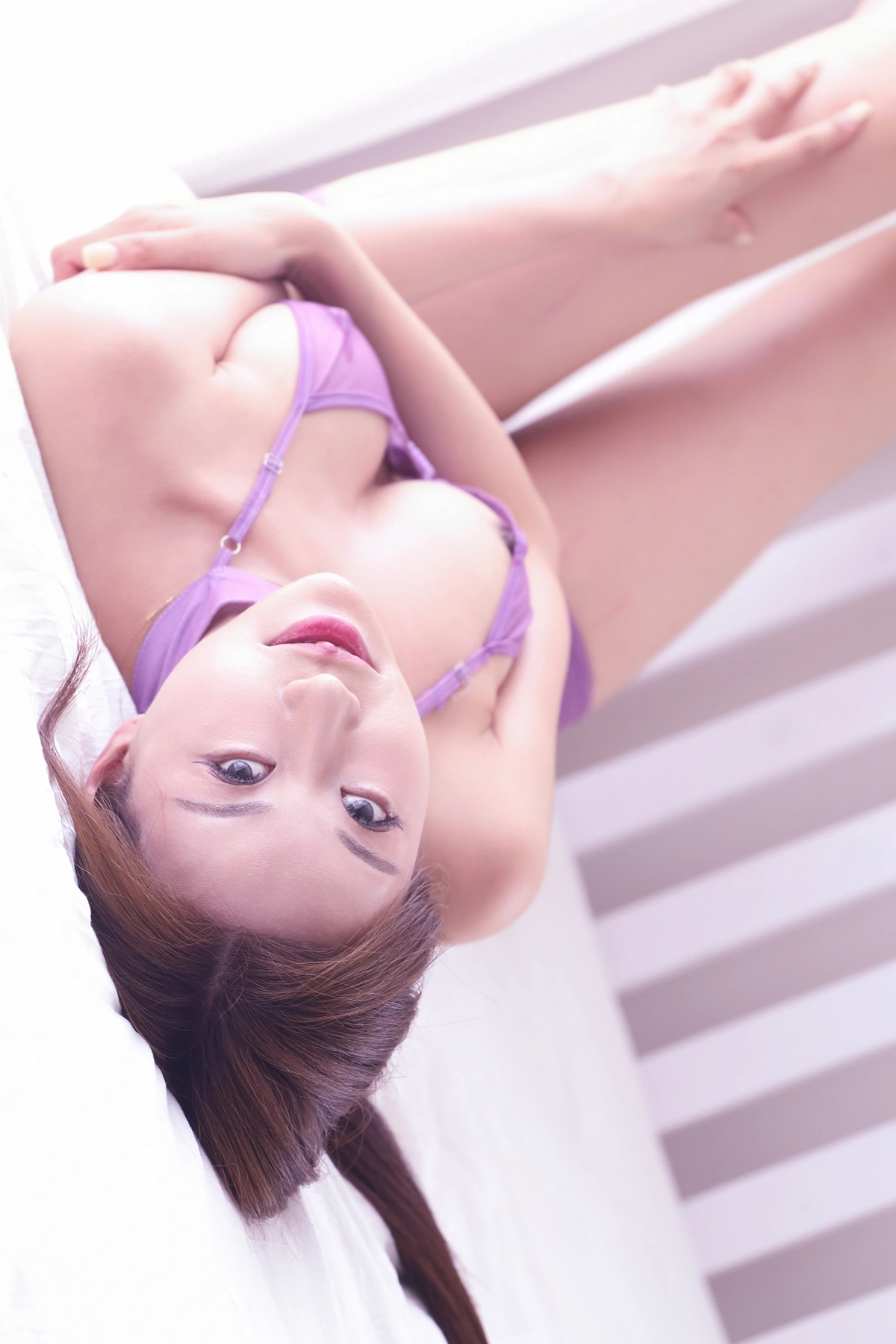 Min Harin 민하린, PhotoBook 「Suspicious Beauty Salon」 Set.03