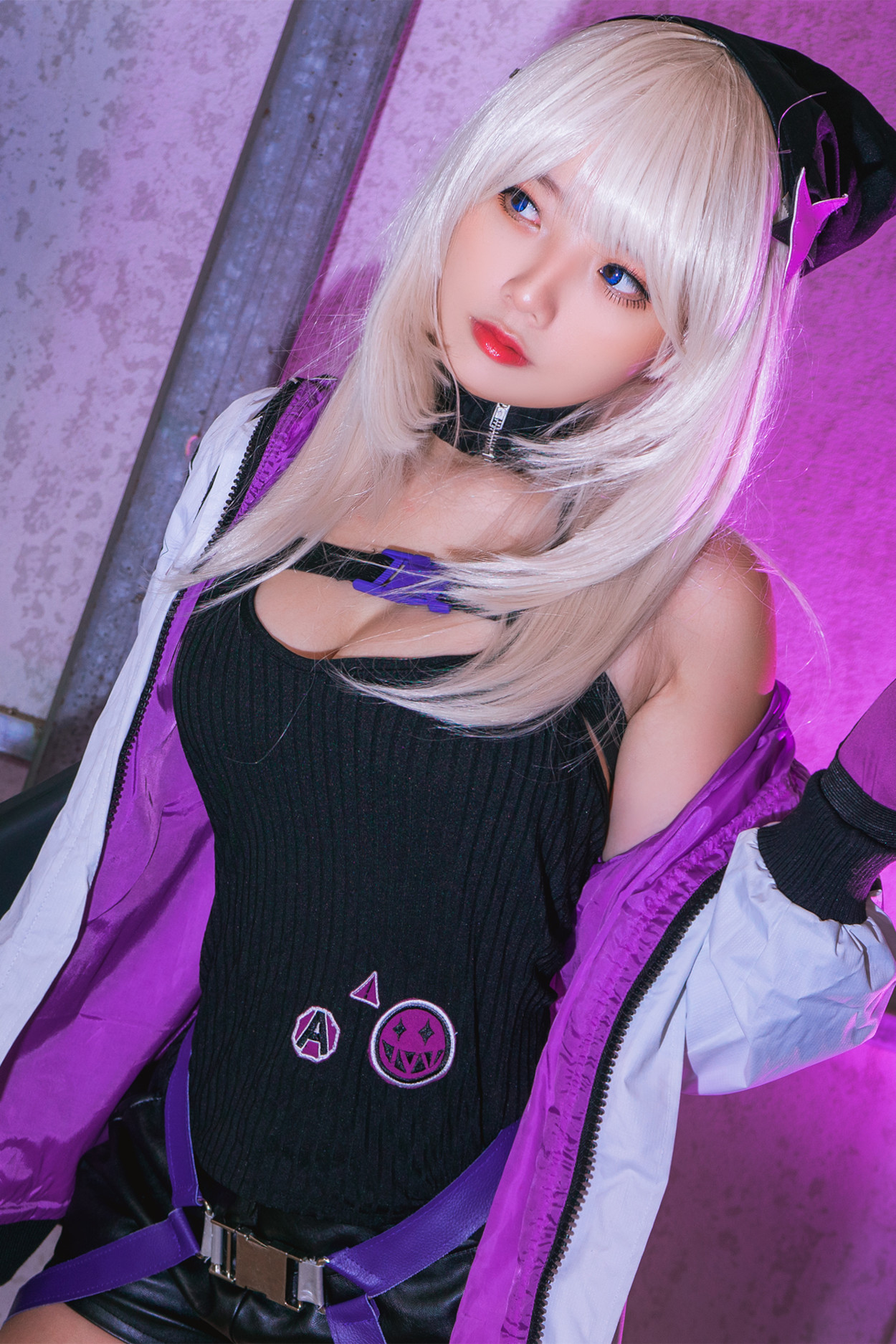 Cosplay Messie Huang AA-12