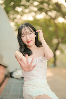 SiS Magazine P4
