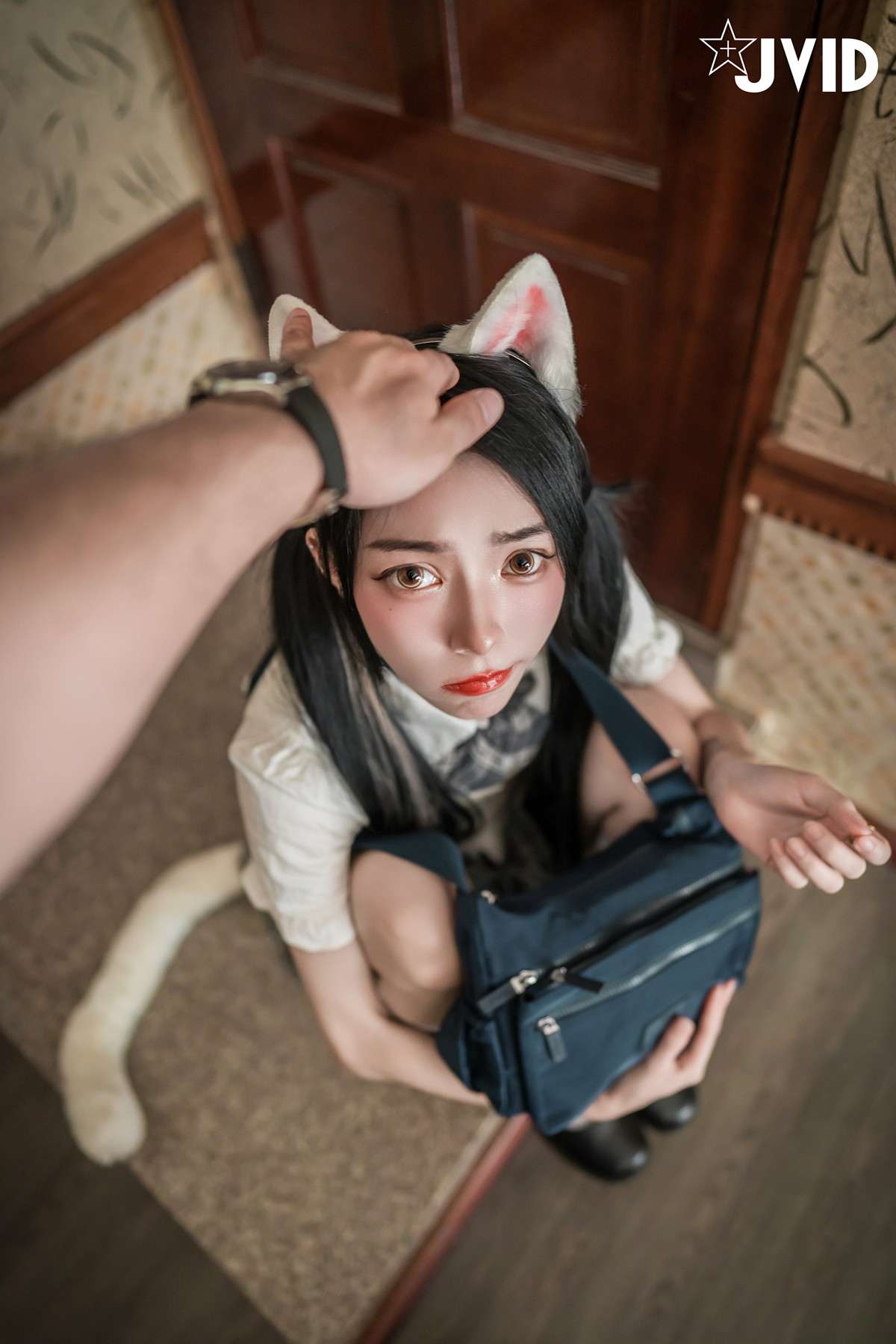 JVID 飄飄哥 – 貓咪收養手冊