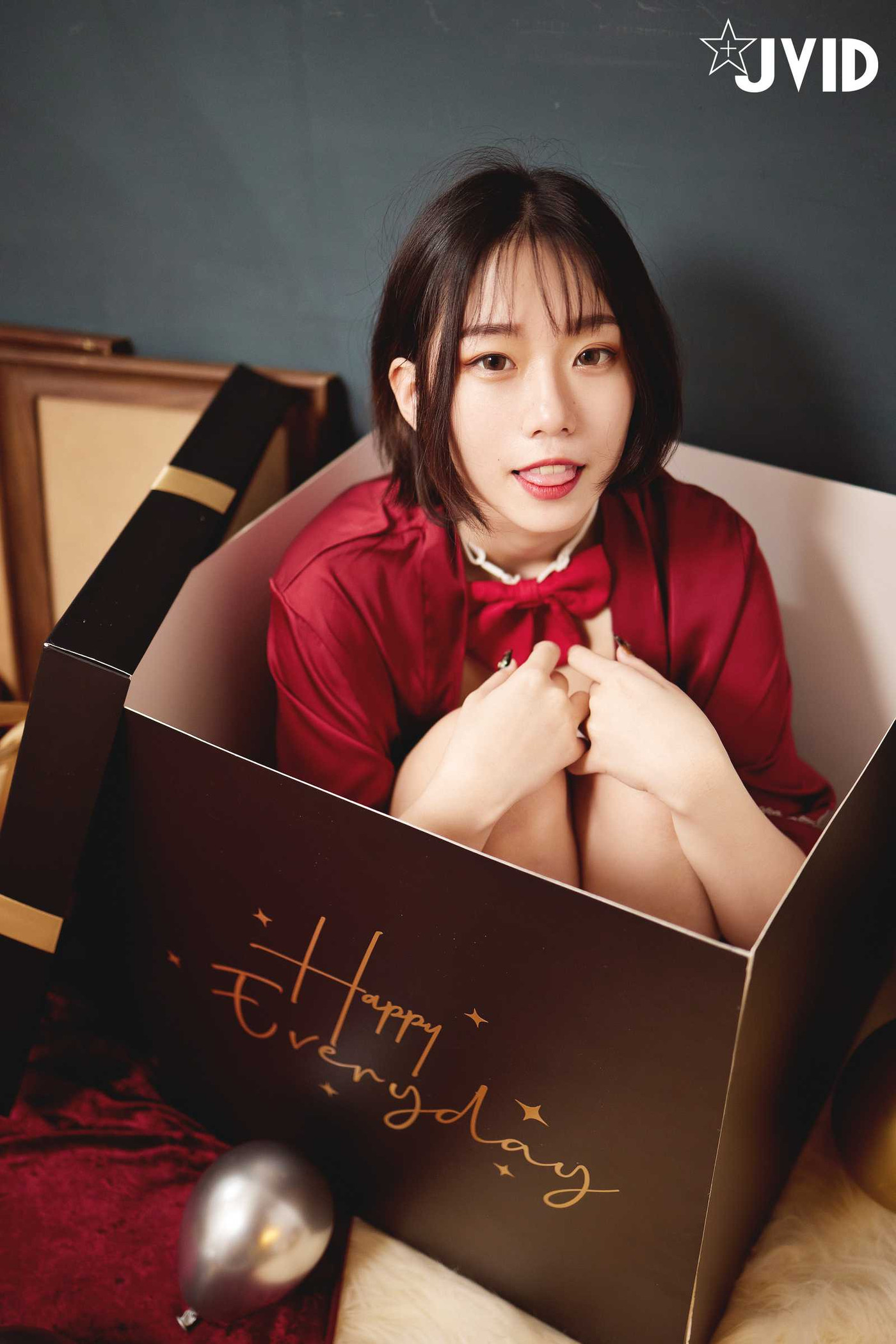 JVID Verna 我的礼物女友 My Gift Girlfriend Set.02(50P)