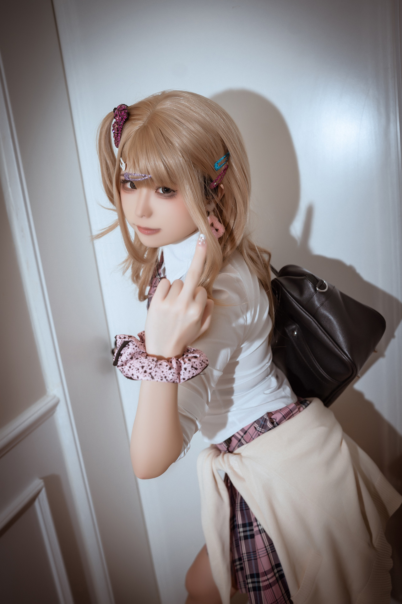 Cosplay Quan冉有点饿 – 辣妹的男朋友 Set.01(41P)