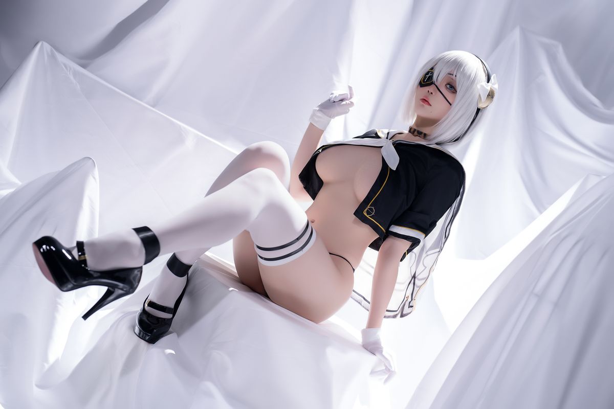 Coser@星之迟迟Hoshilily – 尼尔同人 2B学生服 (30P)