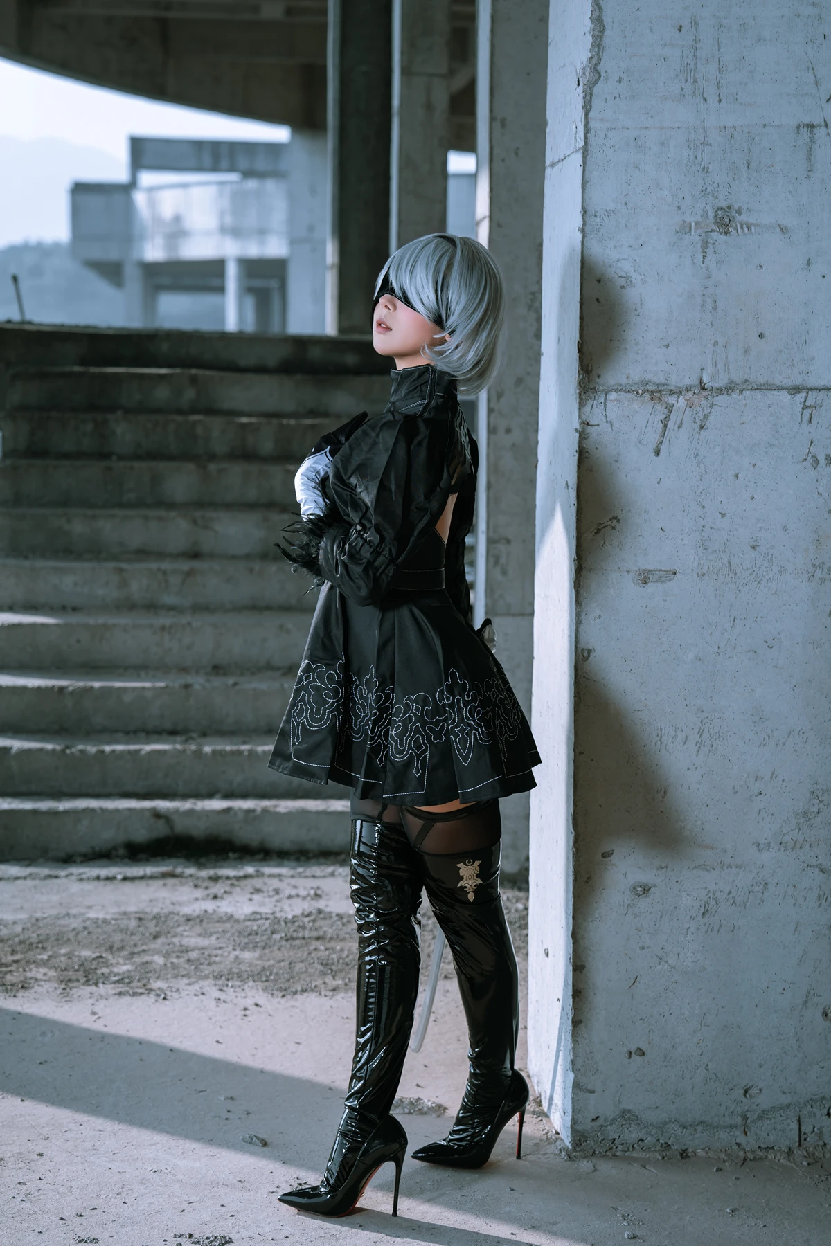 Cosplay 云溪溪Yunx1x1 & 奶桃 – 2B本 YoRHa No.2 Type B 下 Set.04