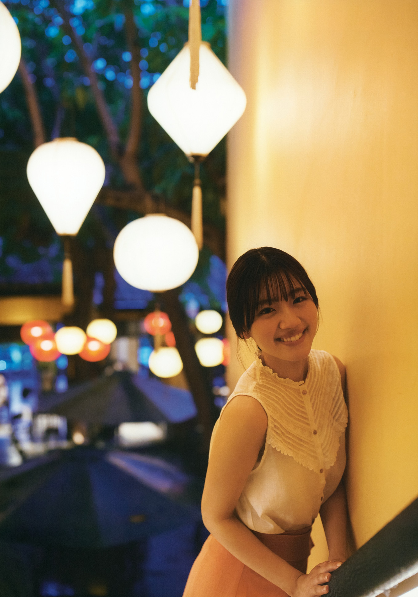 Mirei Sasaki 佐々木美玲, 1st写真集 「陽射しのパレード」 Set.03