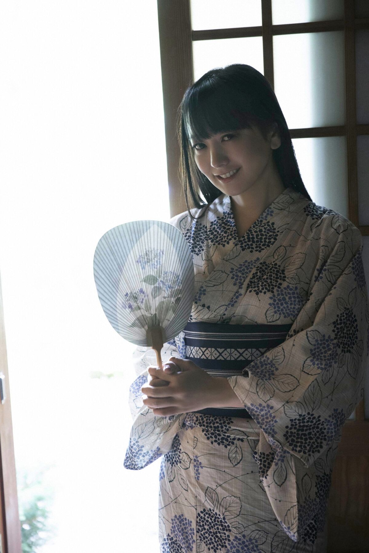YS Web 2020-12-09 Vol.901 Mariko Seyama 脊山麻理子 – 才女アナウンサーの愛人遊戯
