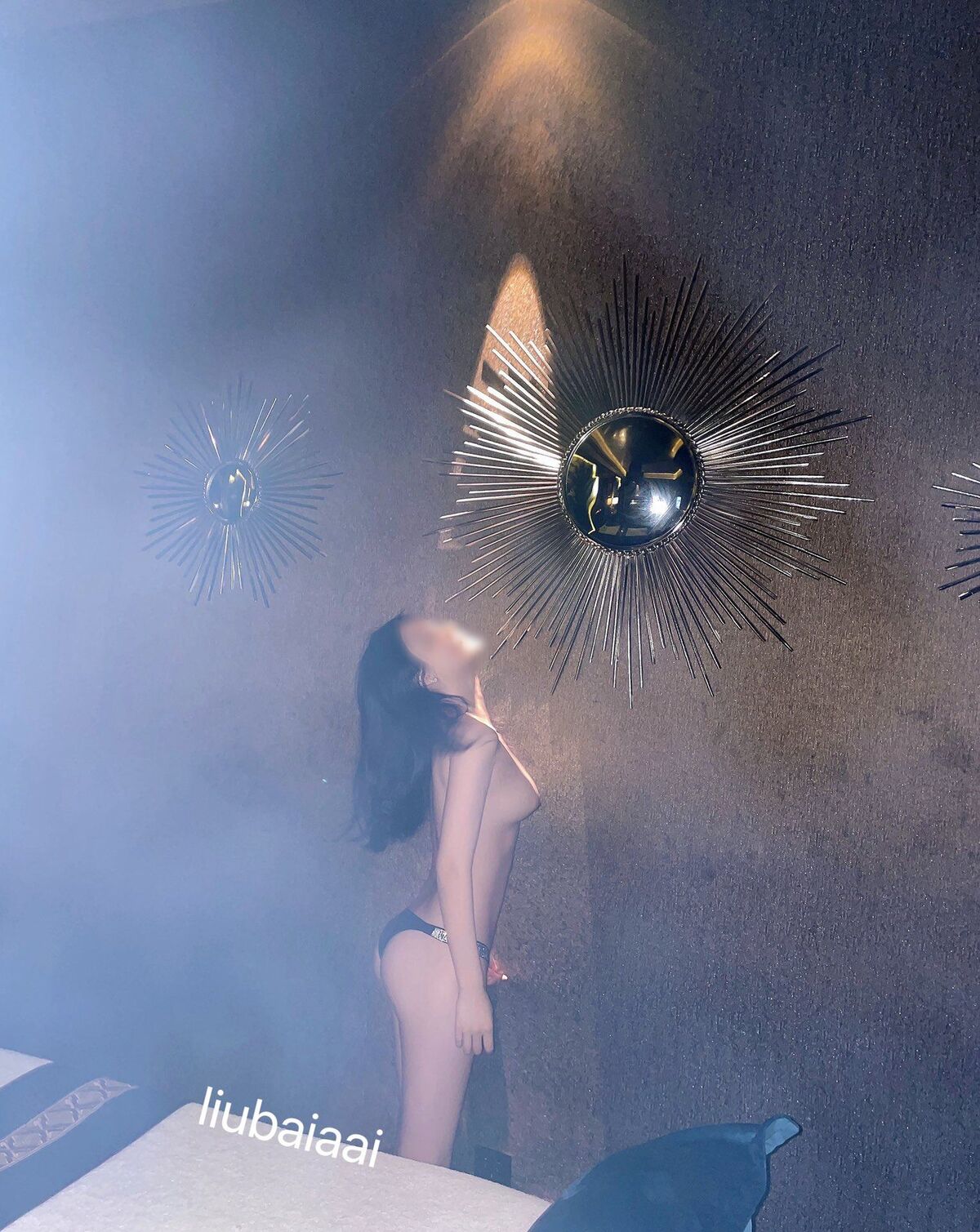liubaiaai – 極品女神美穴超粉爽爆啪啪啪 (38P – 15V)