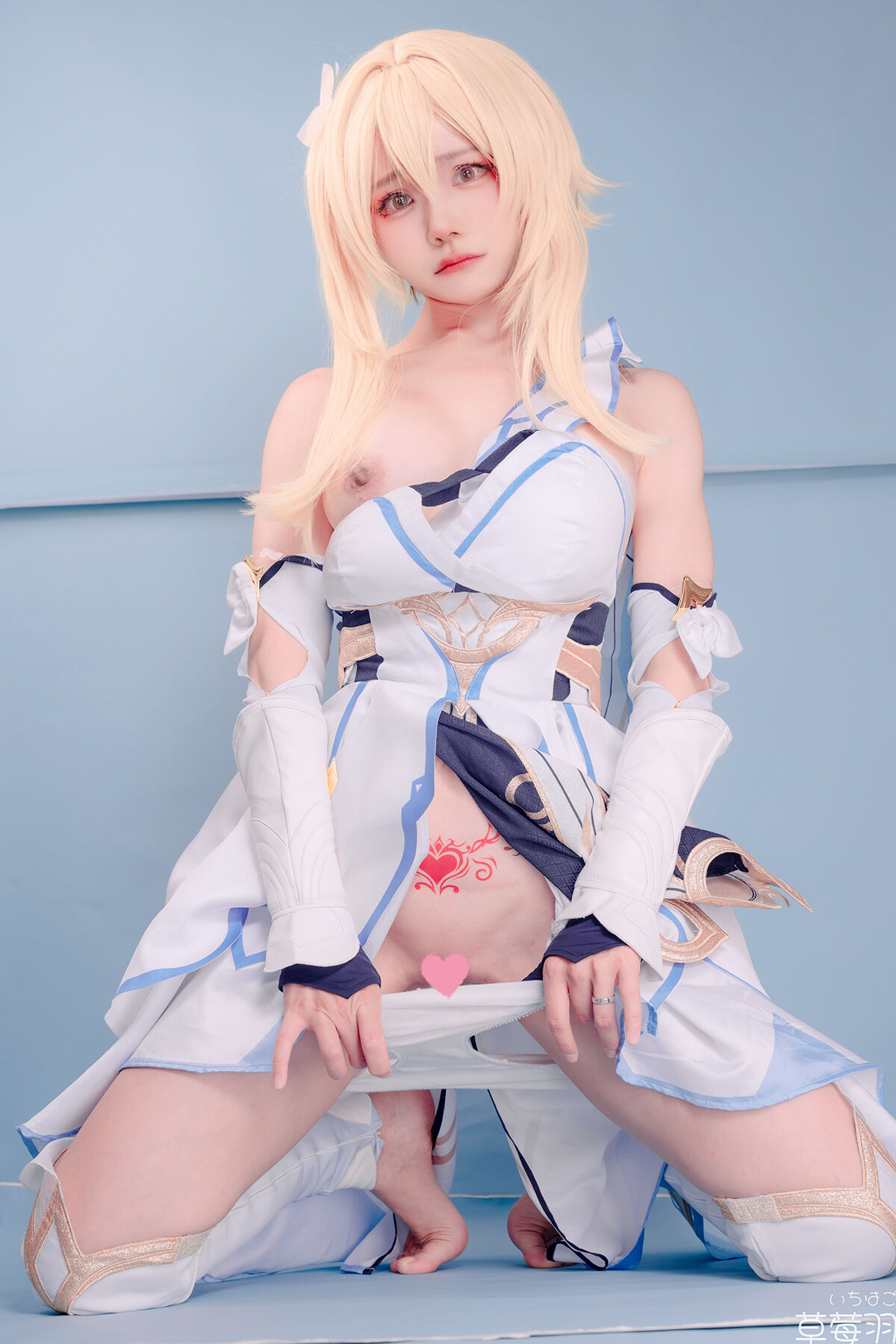 Coser@草莓羽衣 – 旅行者调研