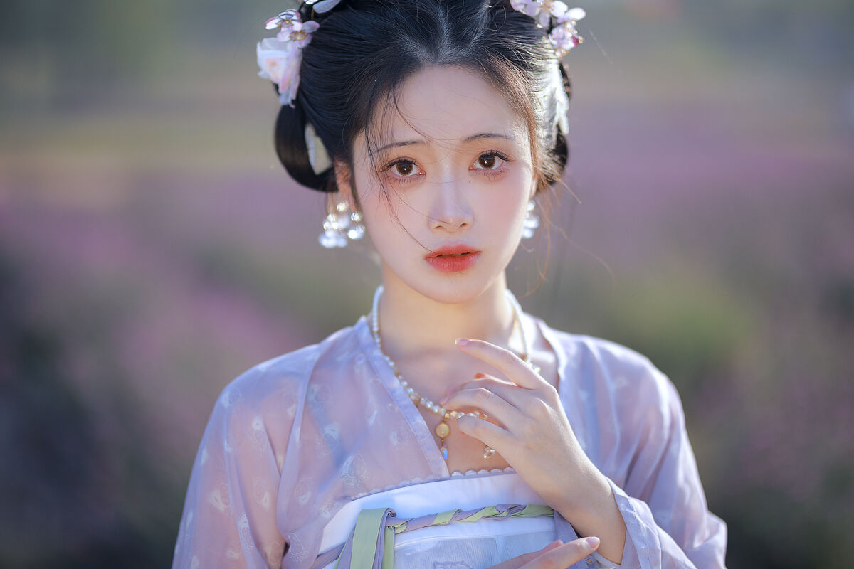 YiTuYu艺图语 Vol.8491 绵绵思远道 (23P)