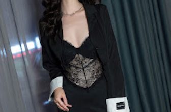 XIUREN No.6979 章芃芃