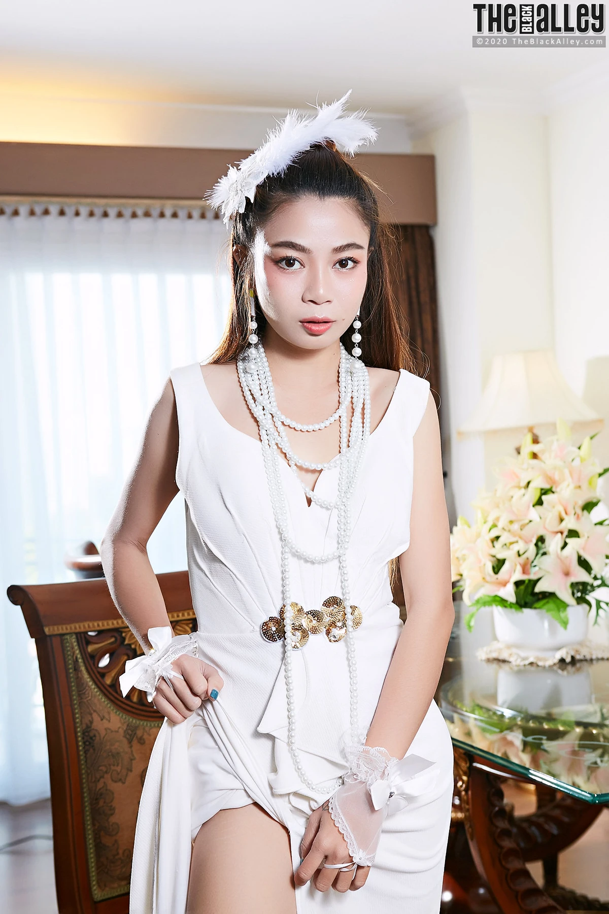 Juliet The Black Alley Photobook Set.26