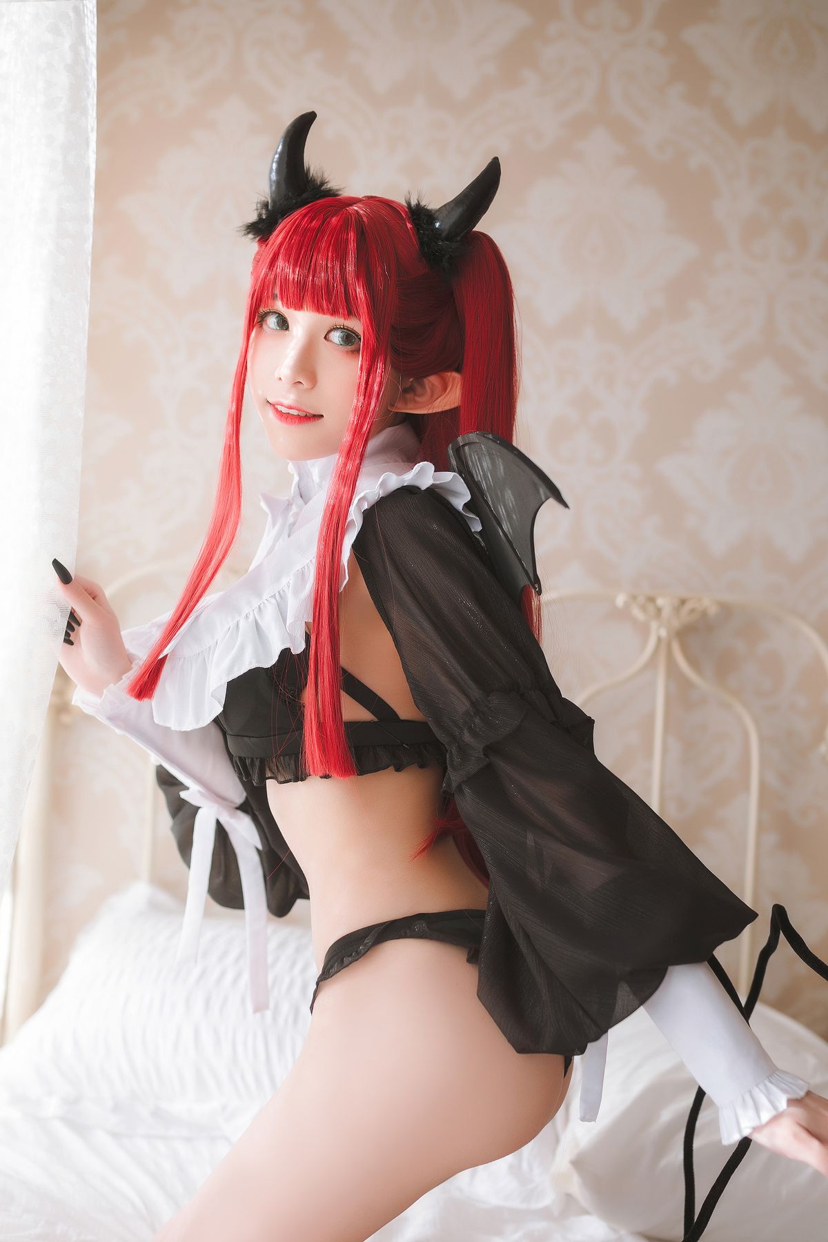 Coser@Tomoyo酱 – 更衣人偶 利兹魅魔 (24P)