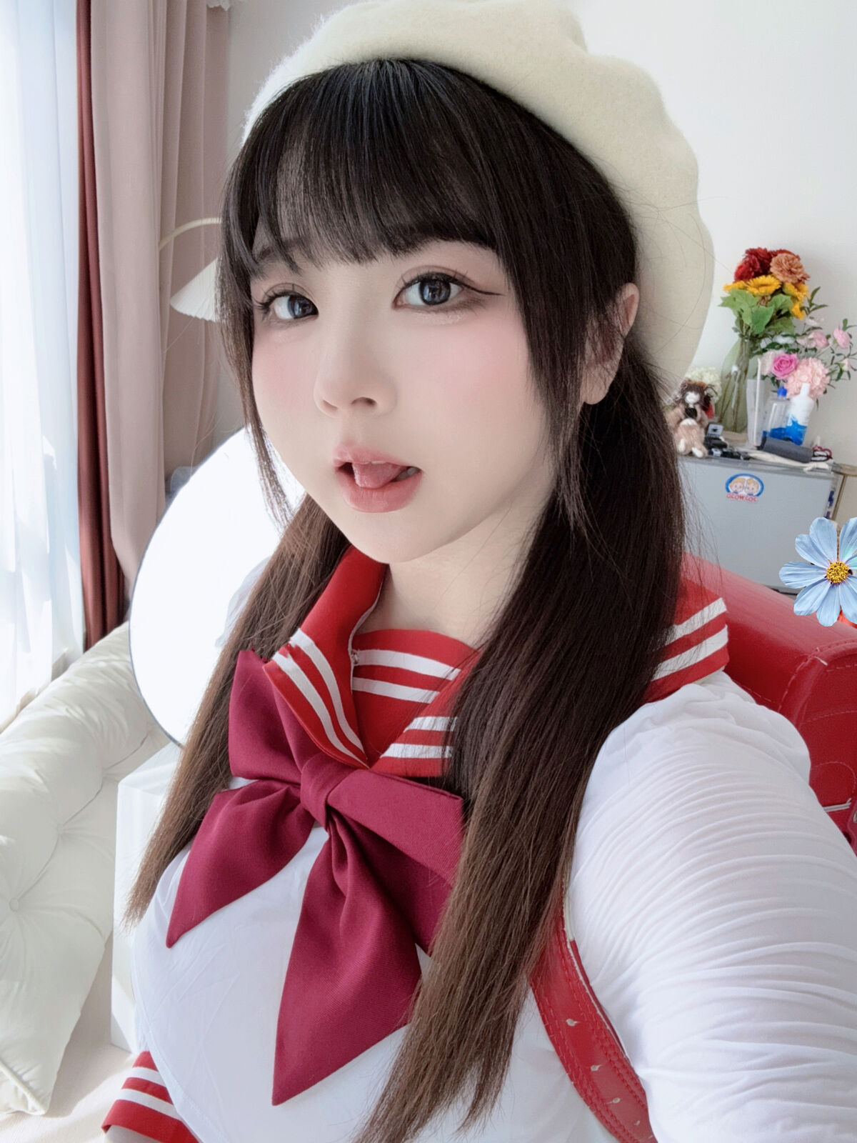 Coser@皮皮奶可可爱了啦 – Jk红书包 (47P)