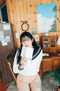 [Loozy] Sonson (손손) – Adult Sailor (+S.Ver)