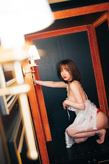 [Loozy] Son Ye-Eun (손예은) – Halloqueen (S.Ver)
