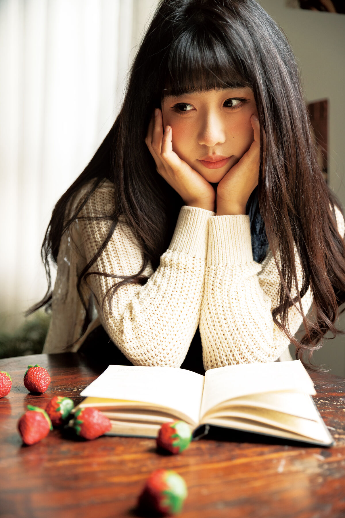YiTuYu艺图语 Vol.8505 梅子梅子 (28P)