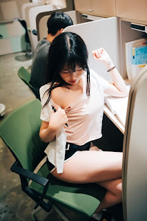 [Loozy] Sonson (손손) – Reading Room