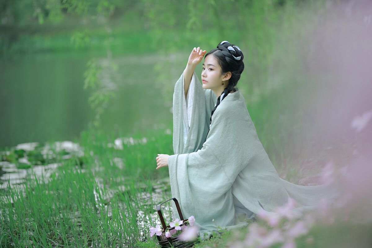 YiTuYu艺图语 Vol.8480 一朵 (23P)
