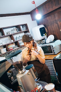 [Loozy] Mozzi (모찌) – Cafe Mozzi (+S.Ver)