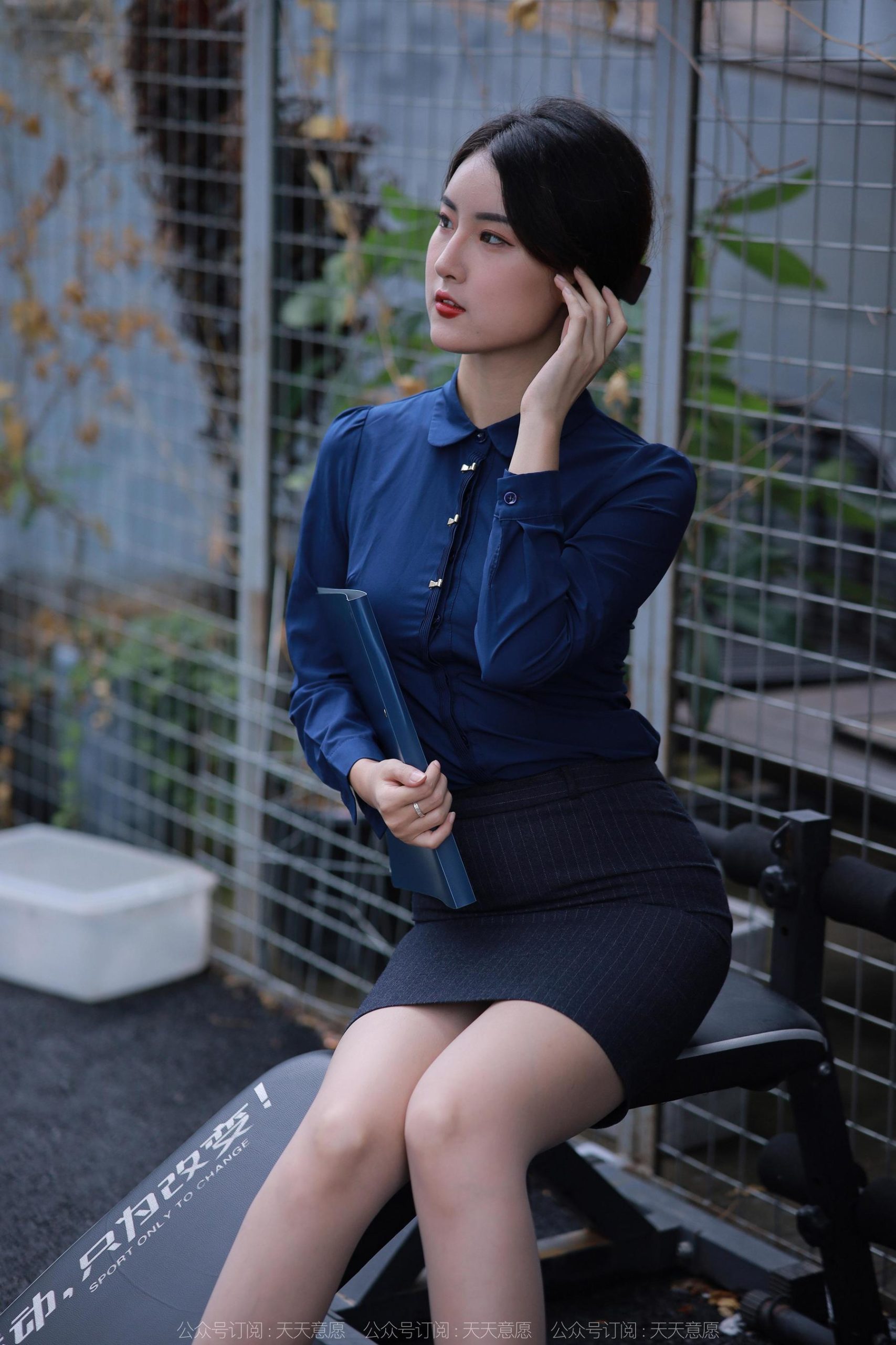 IESS异思趣向 - 模特：小宝 《都市女白领》