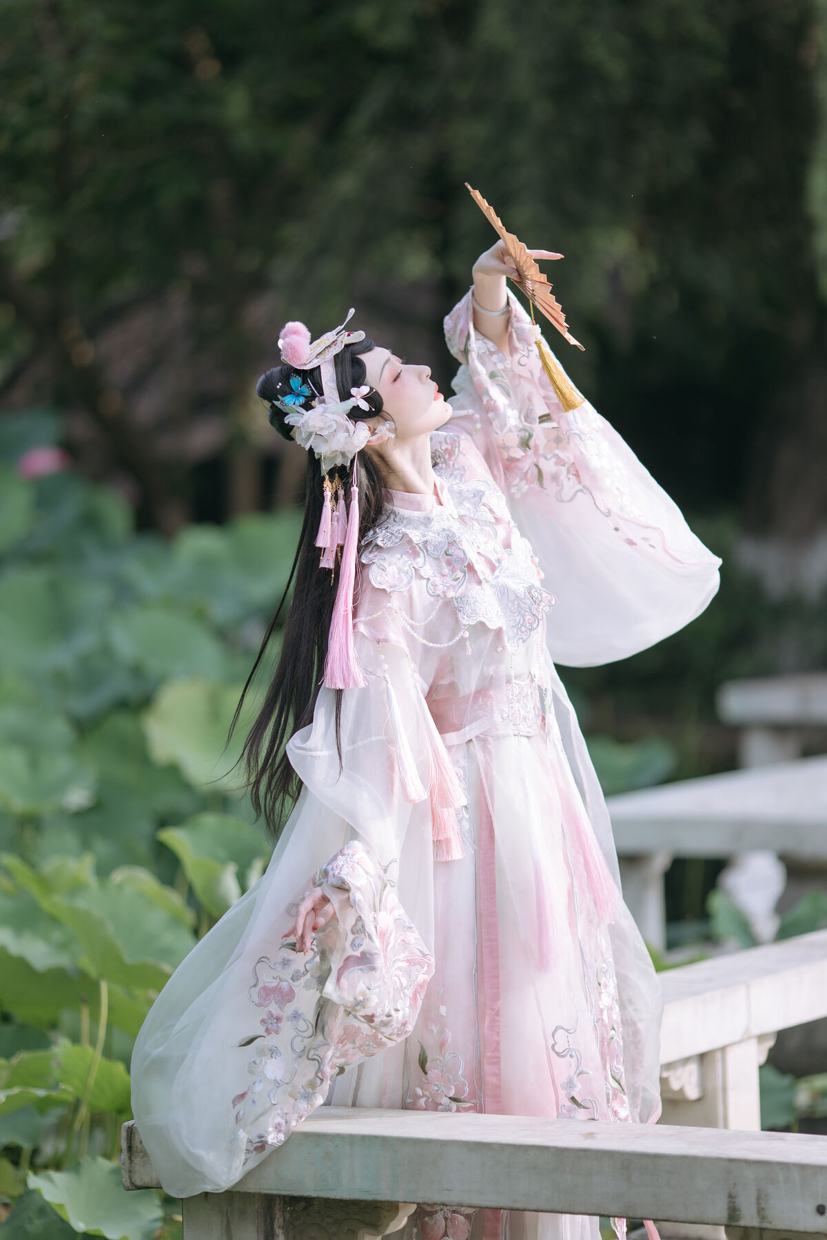 YiTuYu艺图语 Vol.8510 就是景年 (23P)