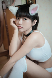 [PINK] U.Hwa (은유화) – My Cat