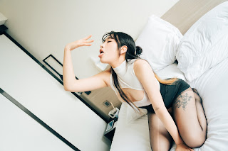 [Loozy] SonSon (손손) – Spit On Mex