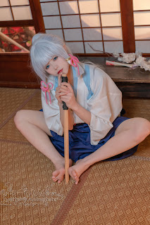 Coser@黏黏团子兔 – 绫华的小憩