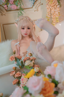 Coser@黏黏团子兔 – 豌豆公主的秘密花房