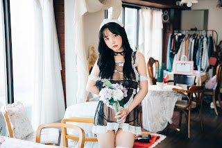 [Loozy] Son Ye-Eun (손예은) – Fetish Cafe