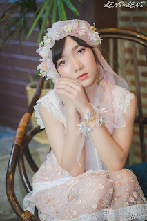 LENS LENS Photography P1