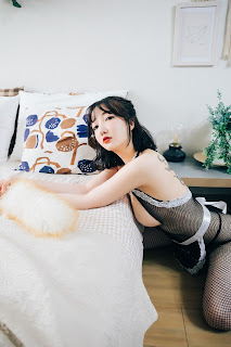 [Loozy] Son Ye-Eun (손예은) – Happy Birthday (+S.Ver)