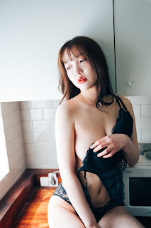 [Loozy] Son Ye-Eun (손예은) – Maximum Vol.1