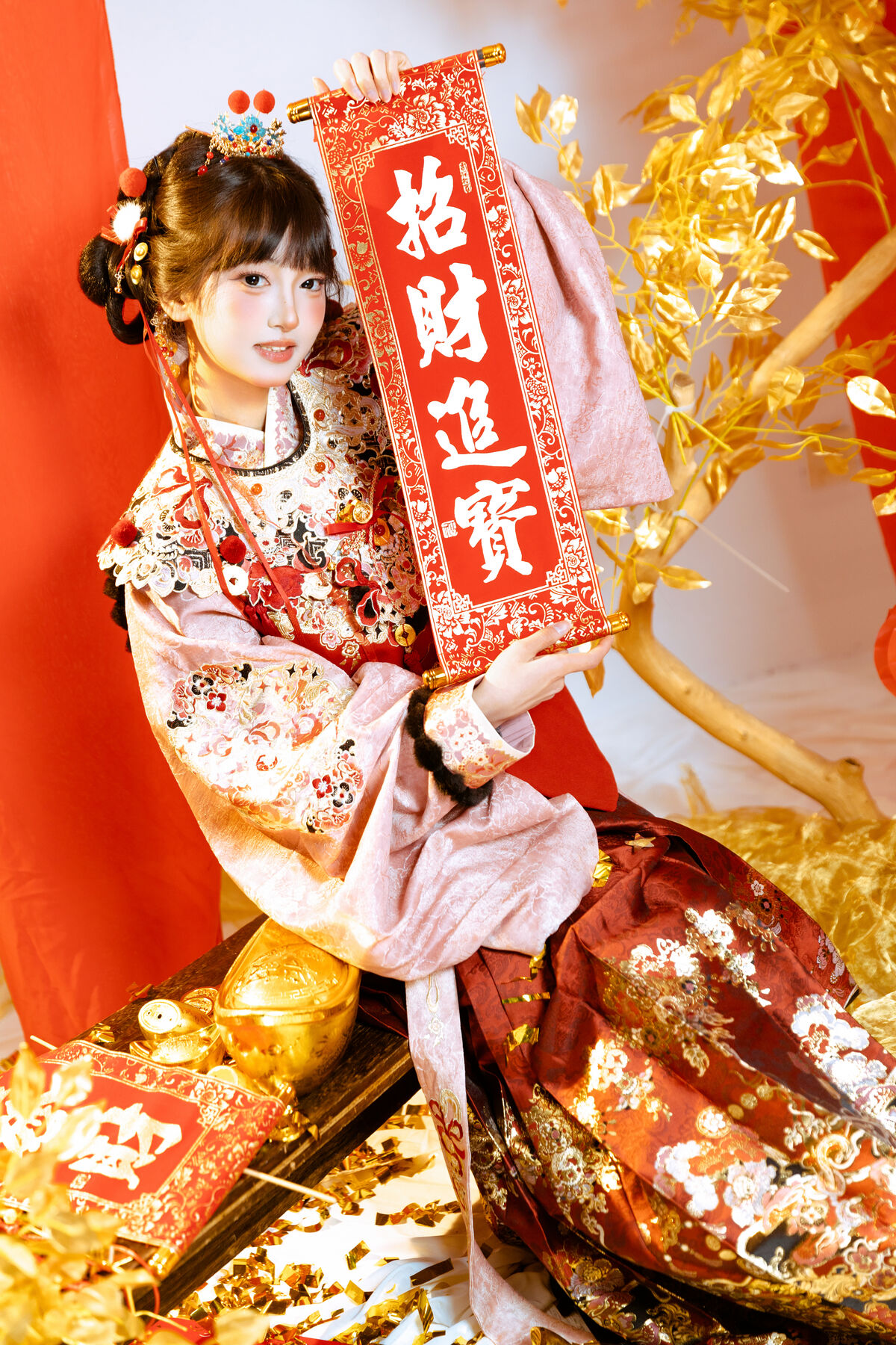 YiTuYu艺图语 Vol.8472 冷酷王爷 (24P)