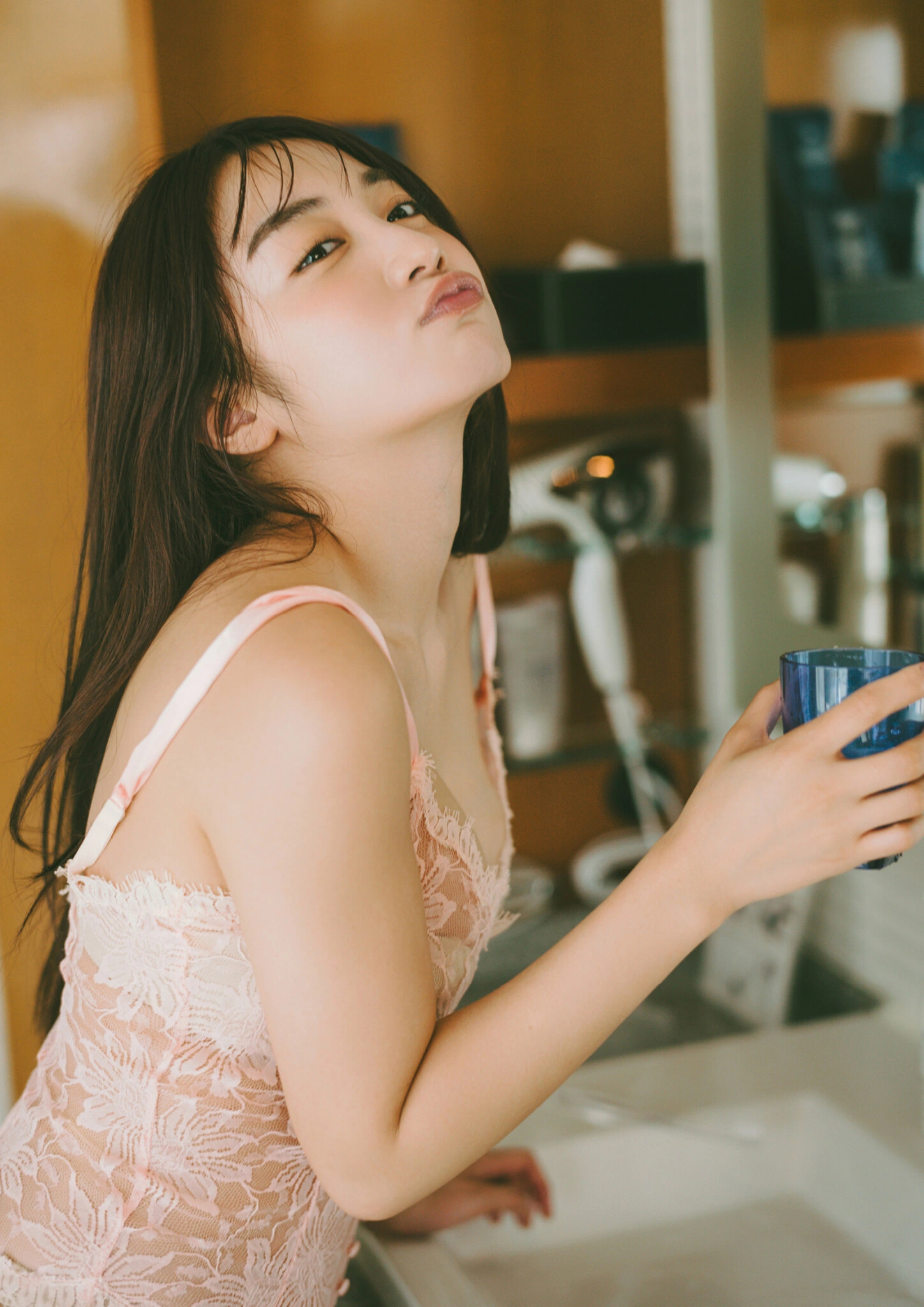 Hikari Kuroki 黒木ひかり, BRODYデジタル写真集 「Midnight romance」 Set.02